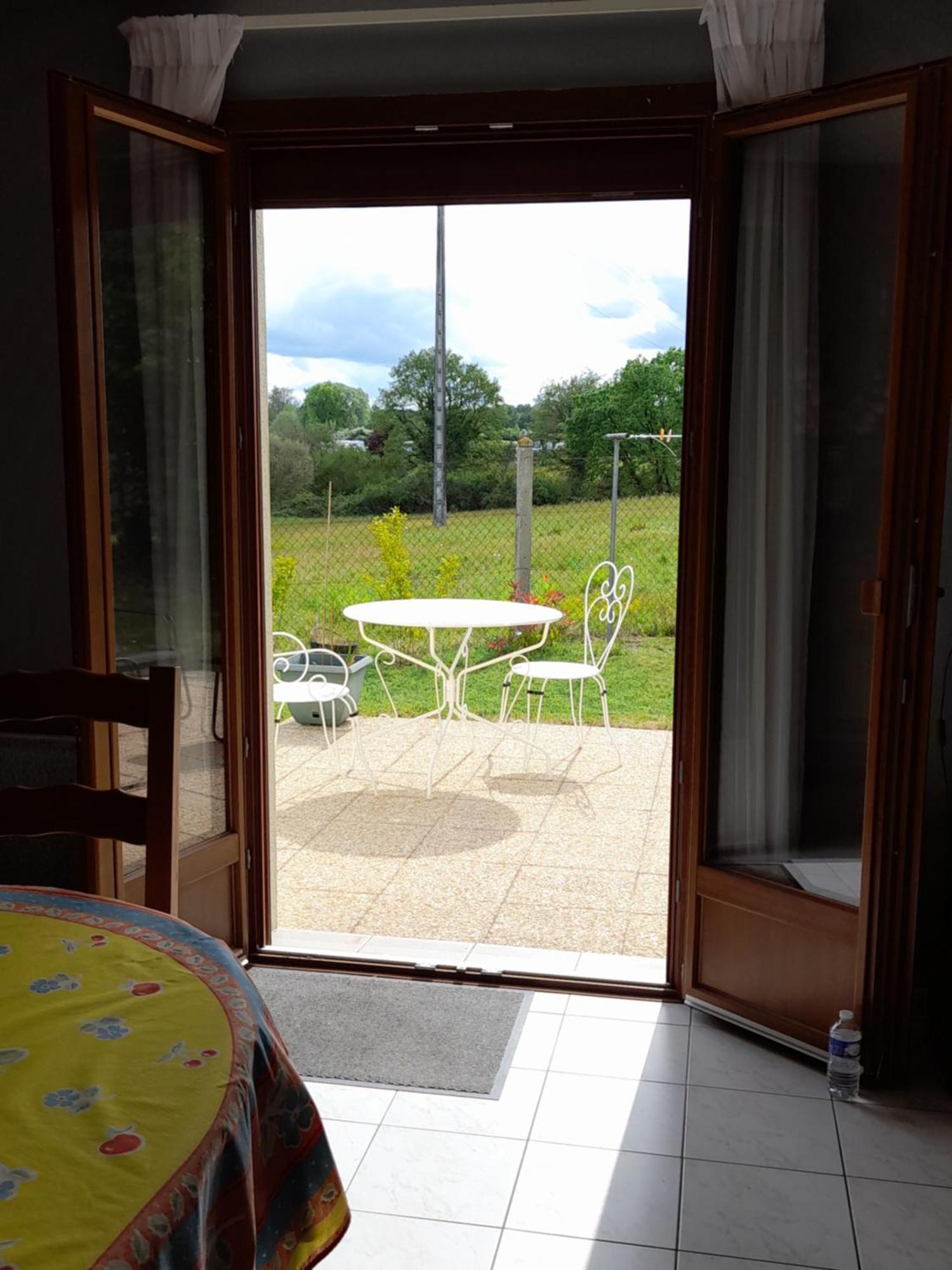 La Belle Maisonette Montmorillon Kamer foto